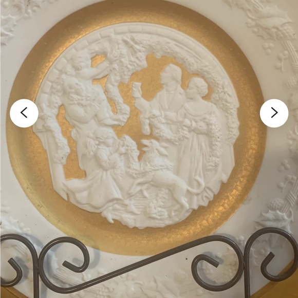 1977 Deck The Halls Boxed Christmas Plate-Bisque by FRANKLIN MINT with COA. - Picture 6 of 11